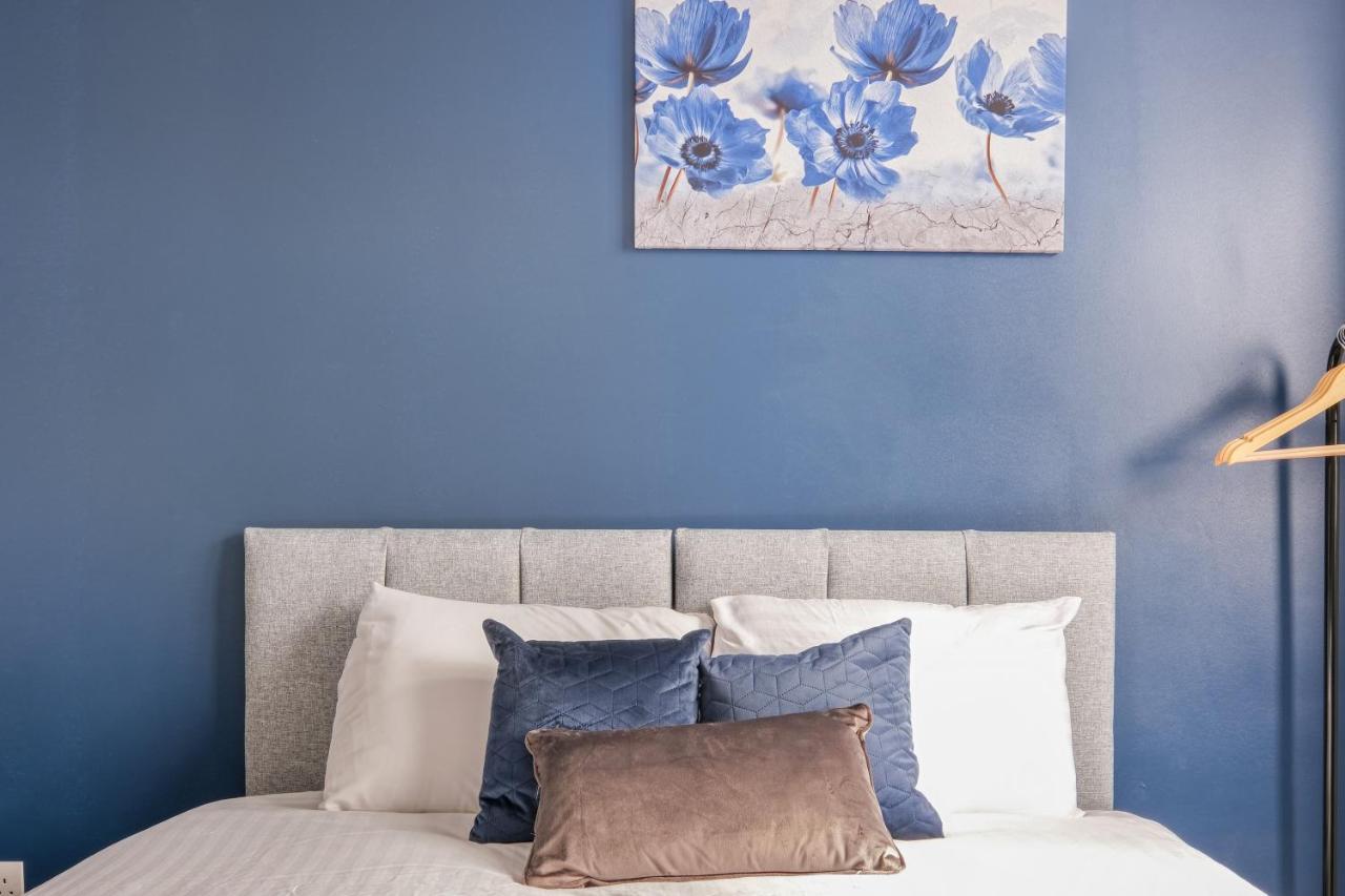 Fernbank Studios Sudbury Hill Harrow Self-Contained Studios With En-Suite Wembley 외부 사진
