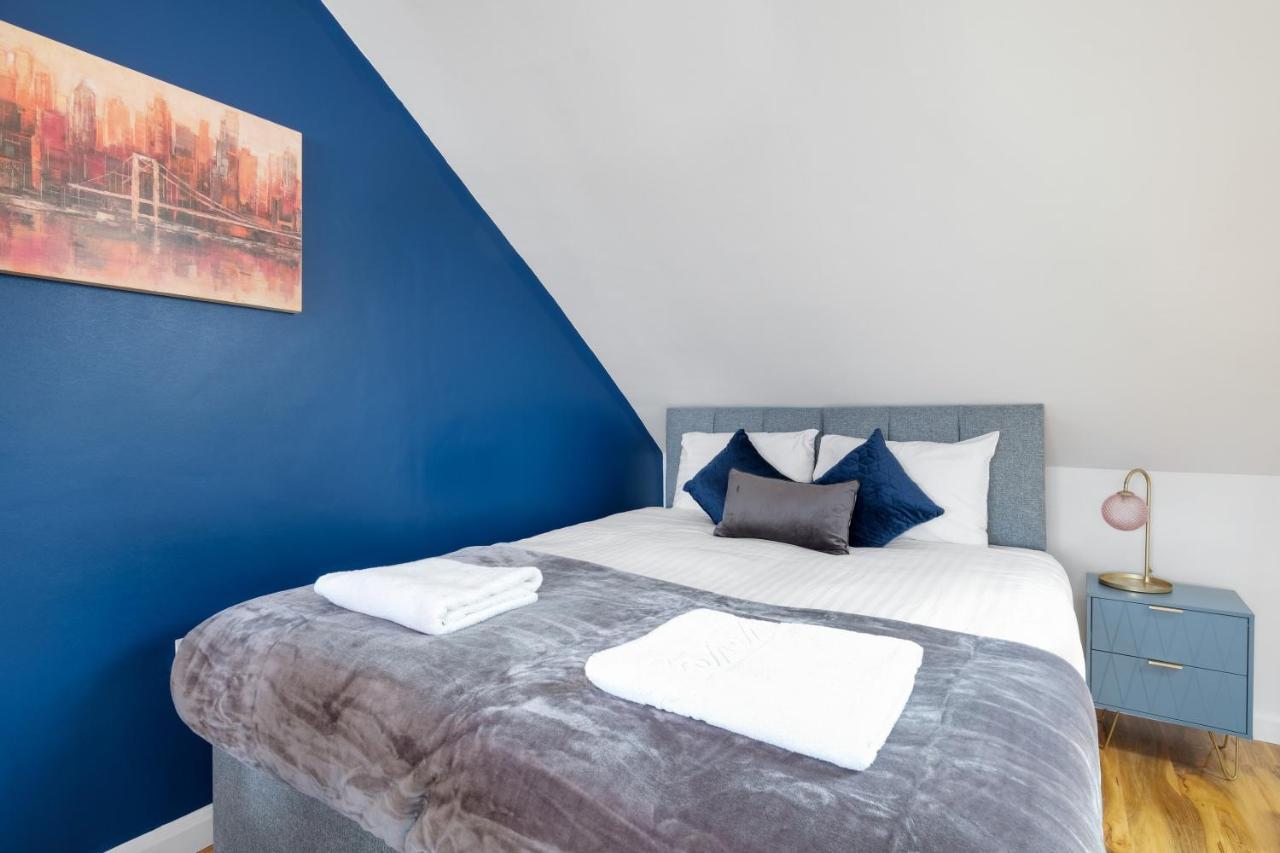Fernbank Studios Sudbury Hill Harrow Self-Contained Studios With En-Suite Wembley 외부 사진