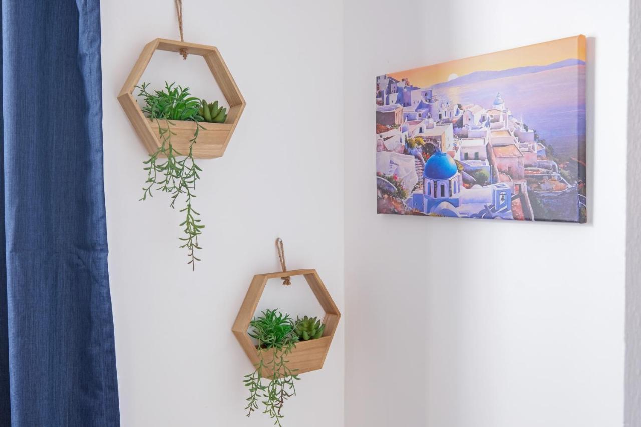 Fernbank Studios Sudbury Hill Harrow Self-Contained Studios With En-Suite Wembley 외부 사진